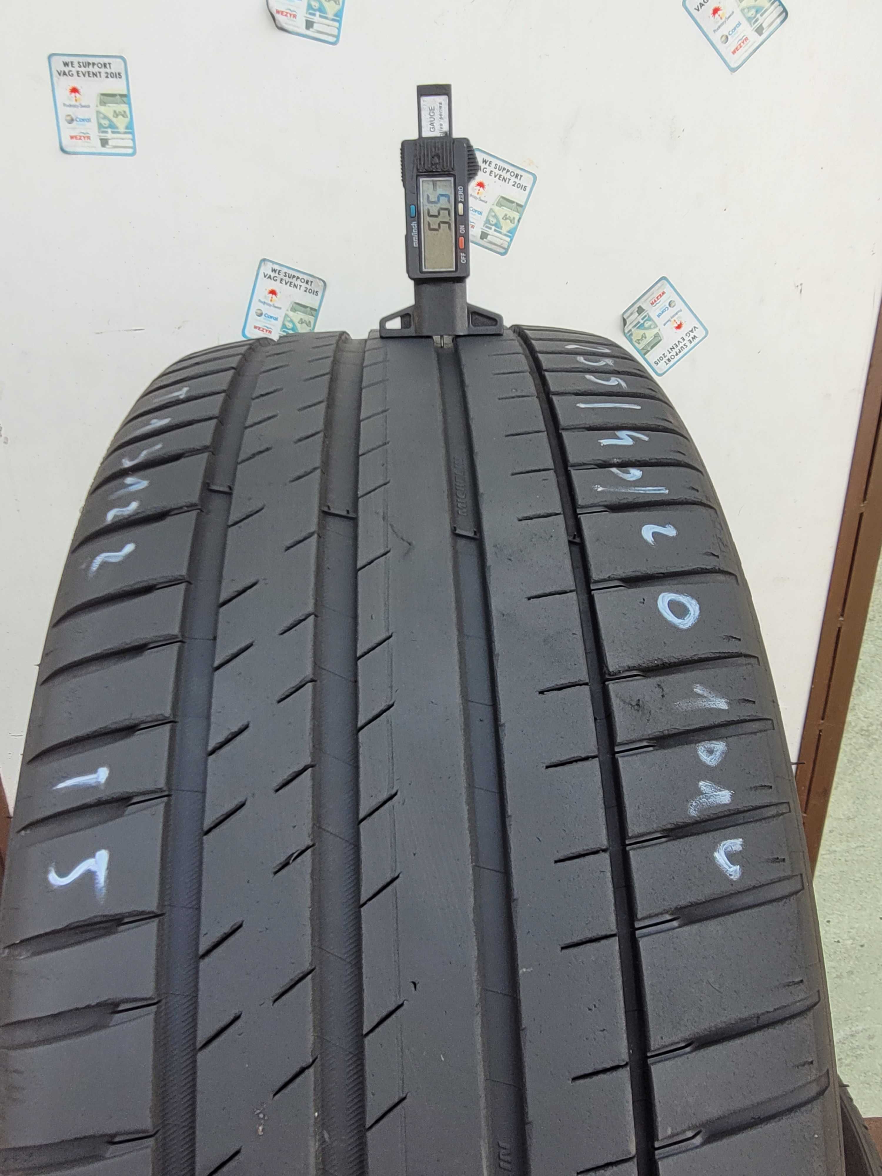 255/40/20 Michelin Pilot Sport EV T0 TESLA  5,5mm 2022r 4szt