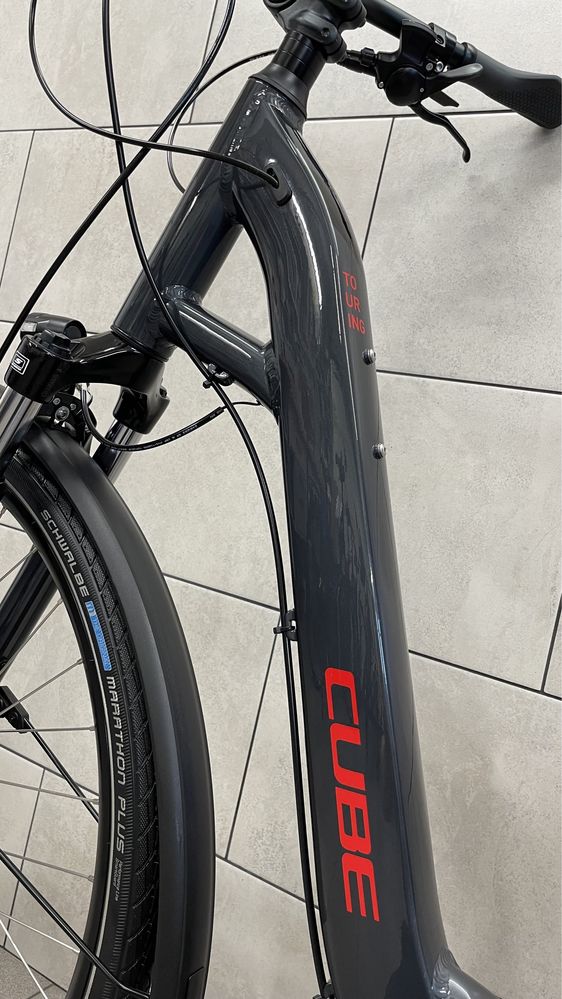 Cube Touring rower trekkingowy koła 28 cali rama 53cm