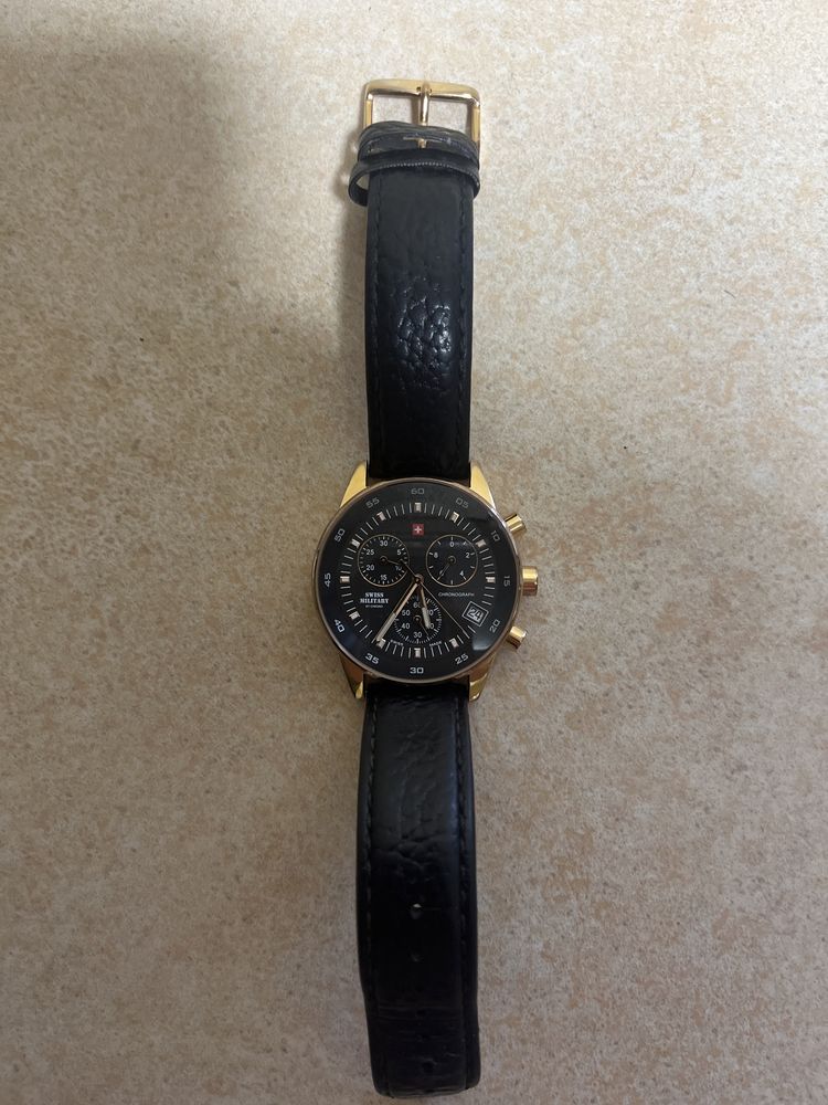 Продам годинник Swiss Military SM30052