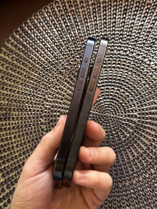 Apple Iphone 15 pro 256gb Black blue Neverlock Батарея 91%