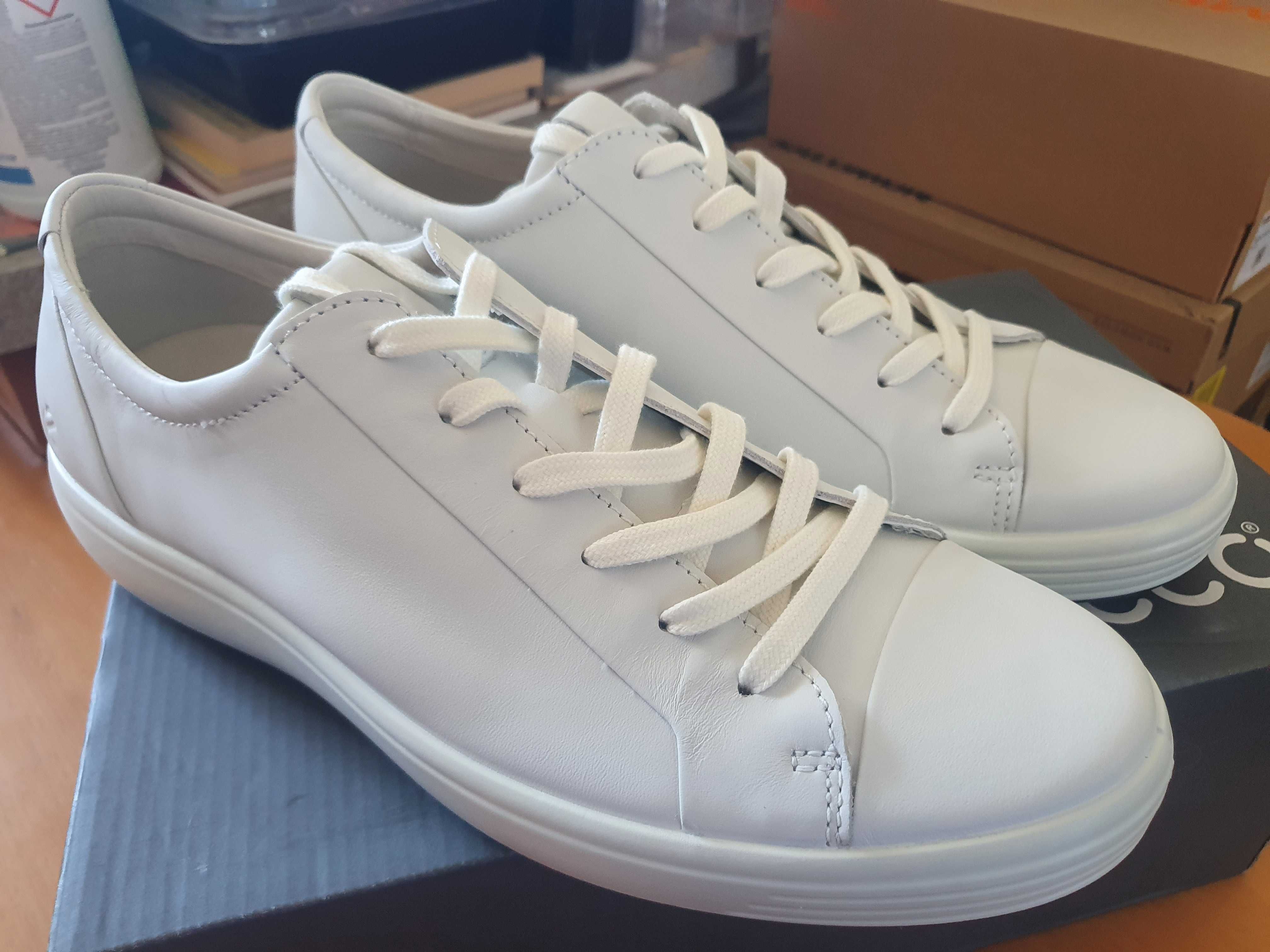 Buty Ecco Soft 7 M klasyczne skórzane białe  44 EU  28 CM