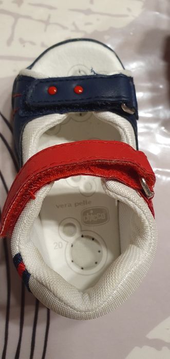 Sandálias chicco menino