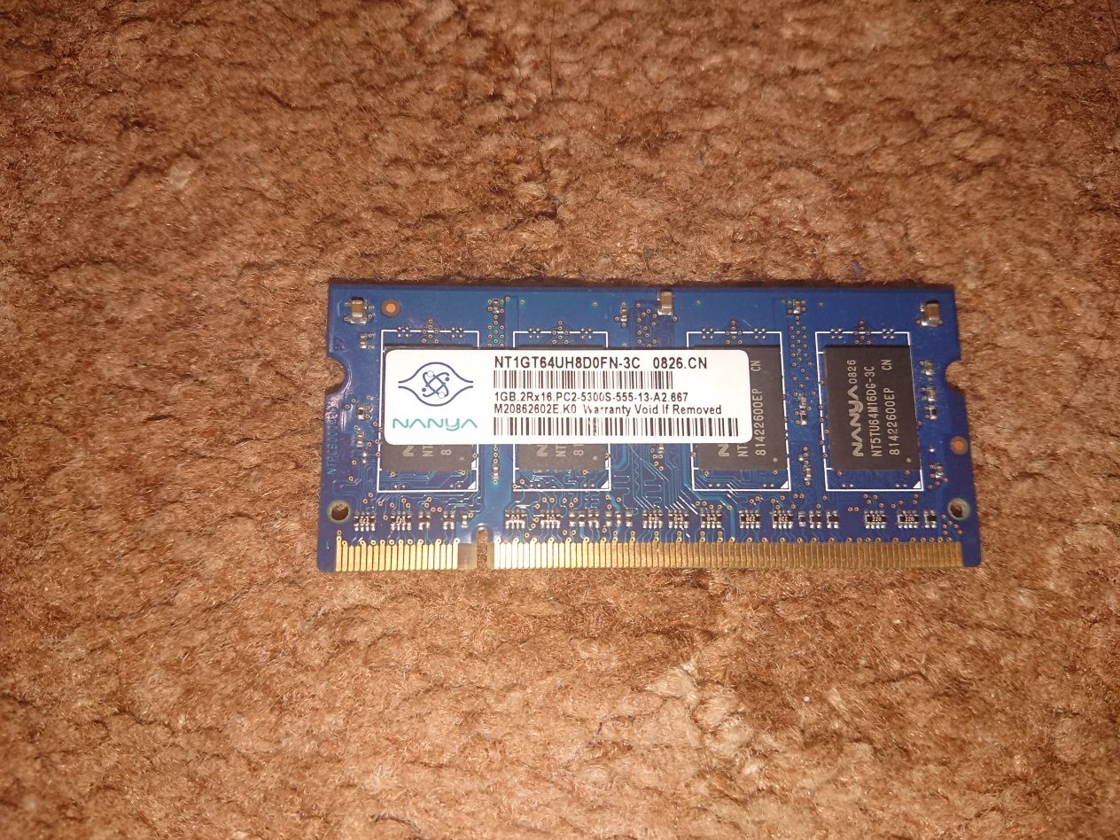 Ноутбучна оперативна пам'ять  DDR2 SODIMM 1GB 1 ГБ