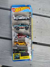 Hot Wheels nowy zestaw Car Meet HLY78