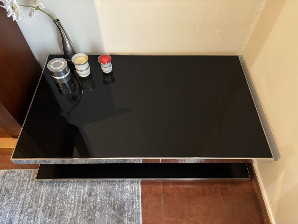 NOVO PREÇO!!!      Mesa de centro preta