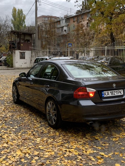 Бмв е90 автомат 2006 год