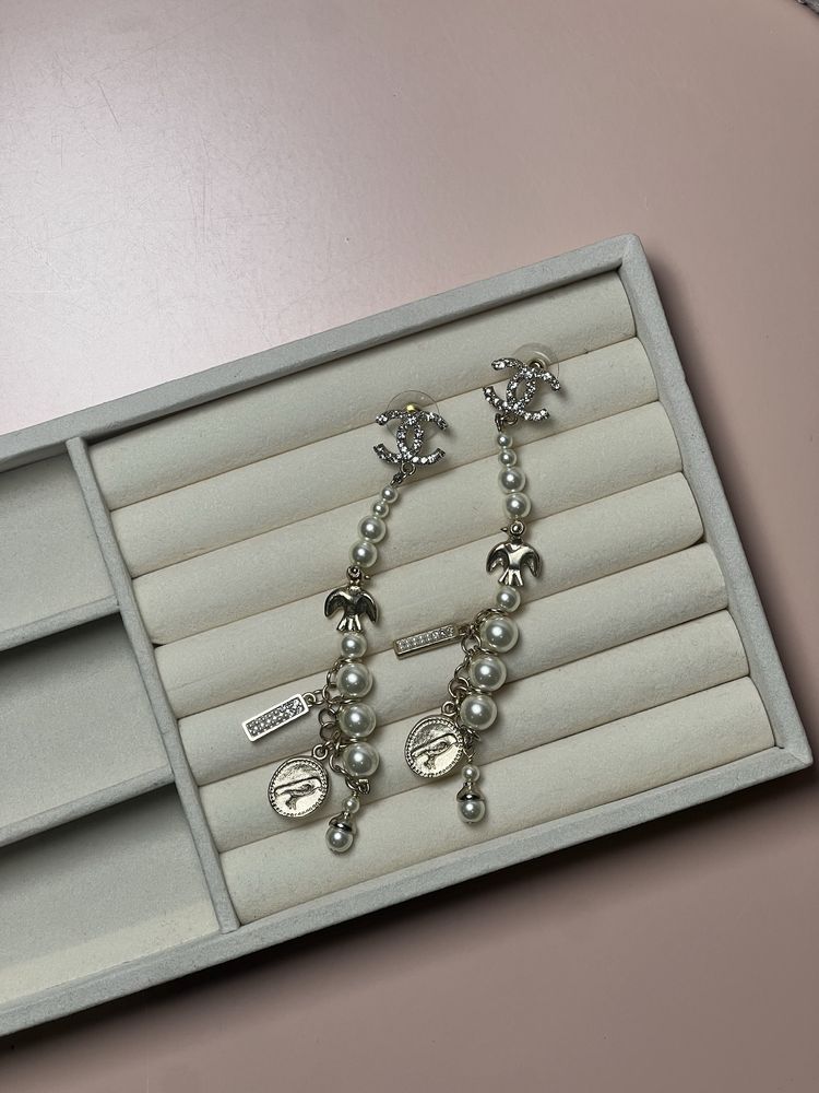 Сережки YSL, CHANEL, Dolce&Gabbana!