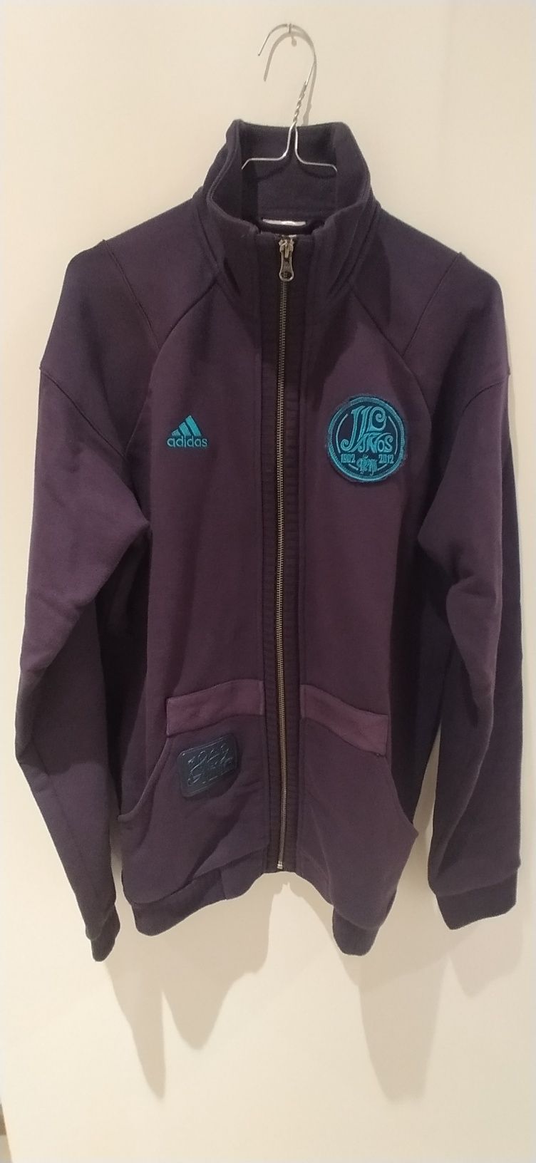 Casacos Adidas como novos