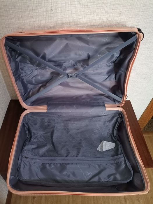 Поліпропілен 66см валіза середня чемодан средний купить в Украине