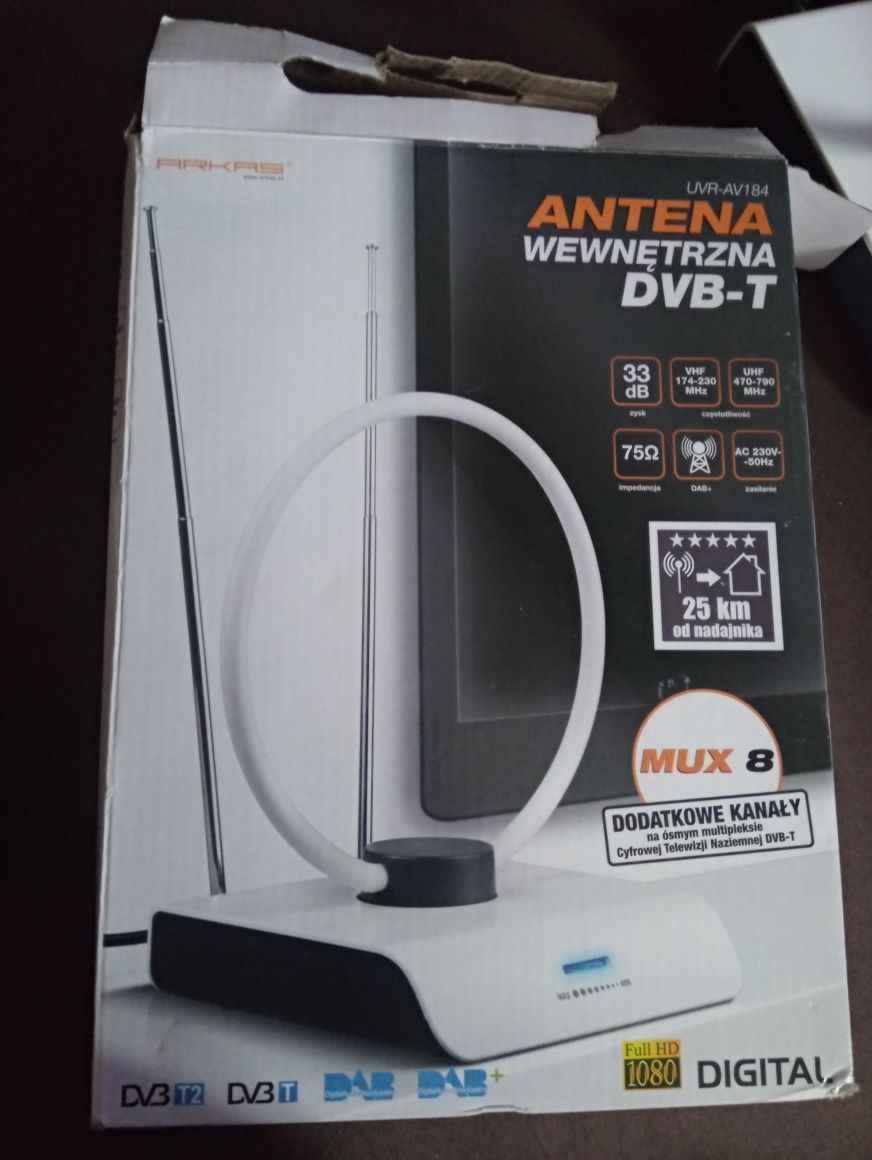 Antena wewnętrzna DVB-T uvr-av184
