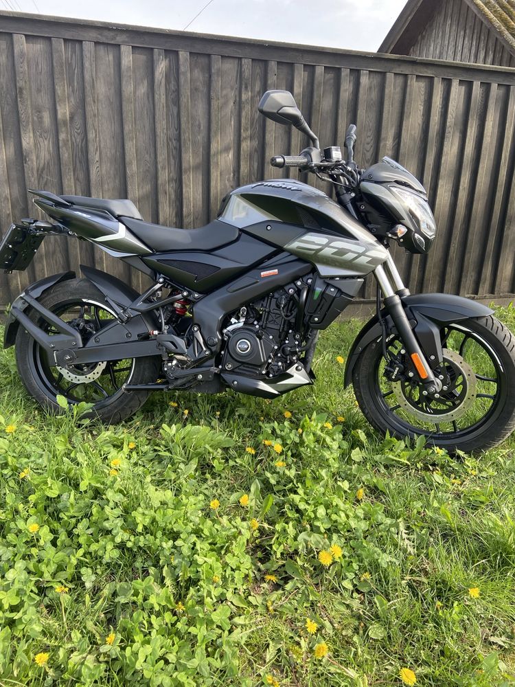 Продам мотоцикл Bajaj Pulsar NS200 2023 року випуску