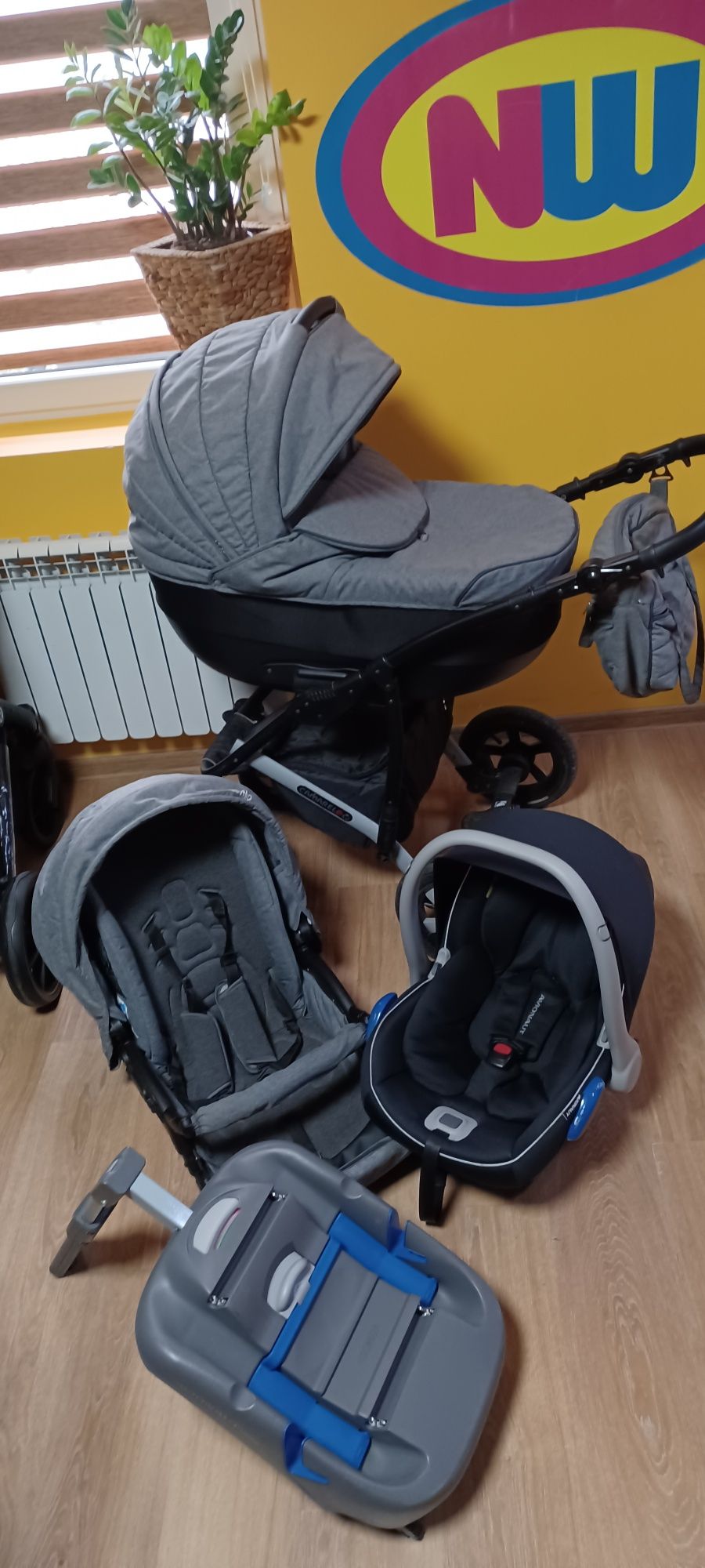 Wózek 3w1 w stanie bardzo dobrym KOMIS NW