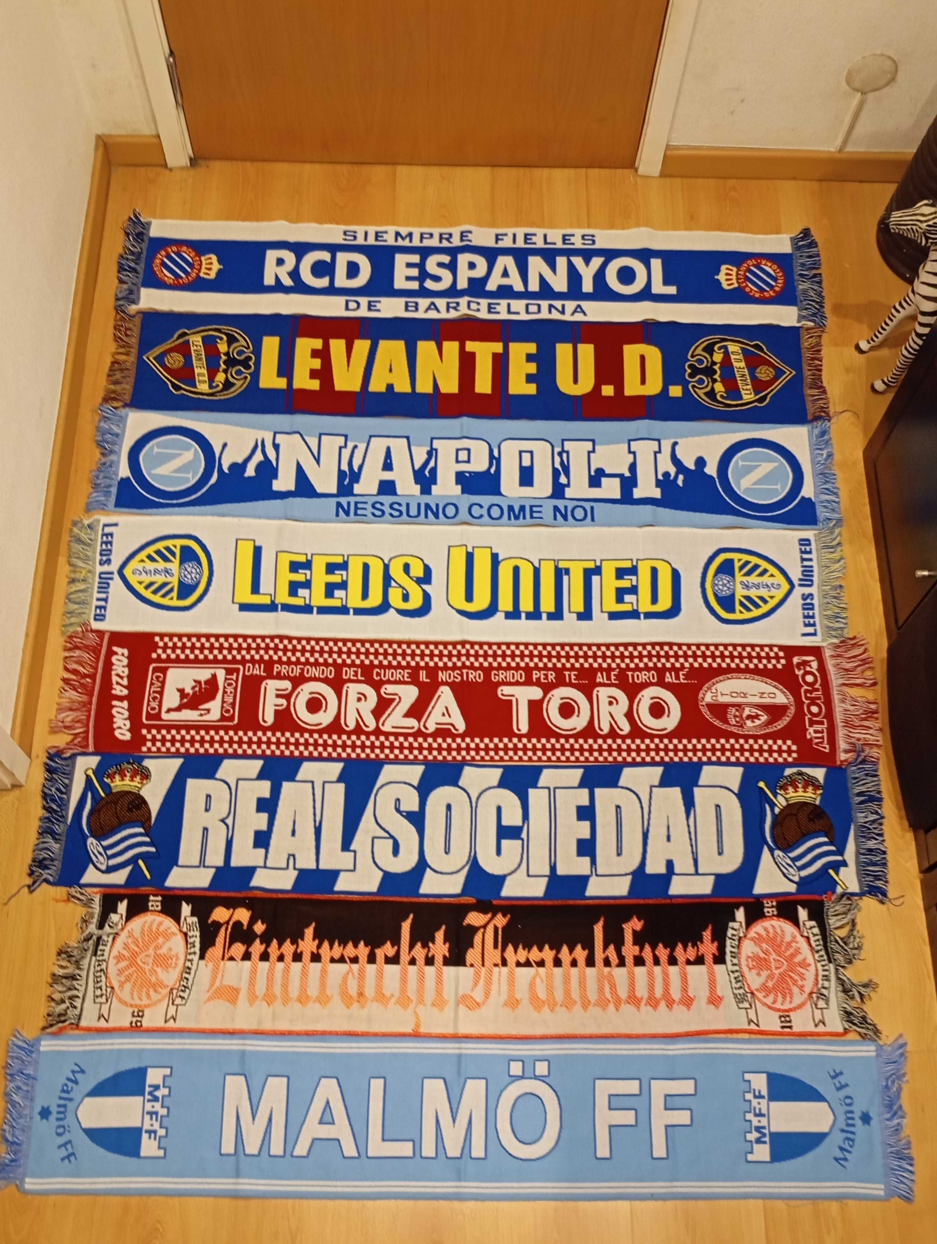 Cachecol - vários clubes de futebol internacionais novos, pede o teu!