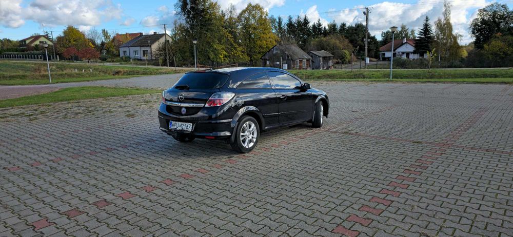 Sprzedam Opla Astra H GTC