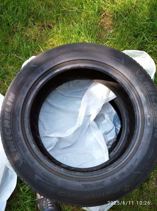продам покришки - 2шт. Michelin і 2шт. Bridgestone 215/60 R17