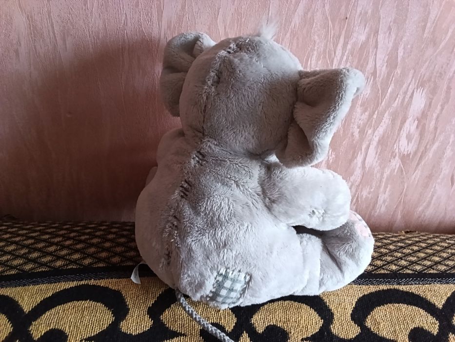 Продам слоненя та ведмед. Тедді