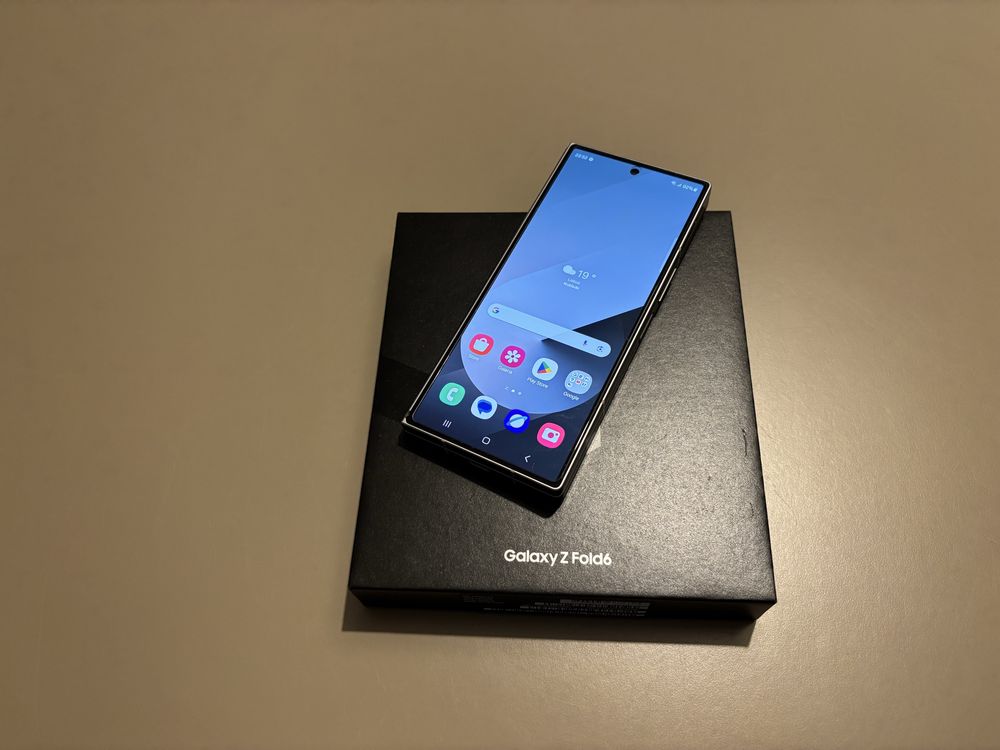 Samsung Galaxy Z Fold 6 256gb Silver Shadow