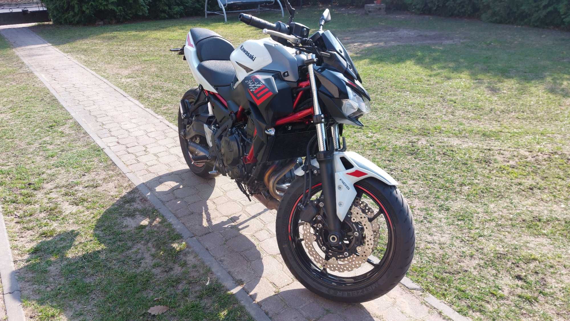 Kawasaki Z650  na kat. A2 stan bdb. 2022r