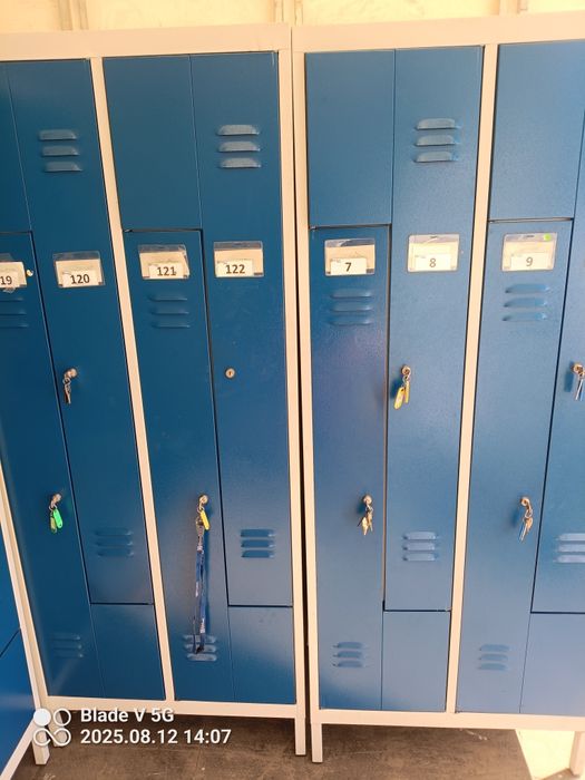 Szafka BHP pracownicza socjalna ubraniowa firmowa