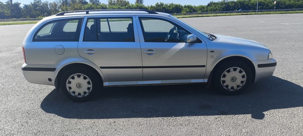 Skoda Octavia tour