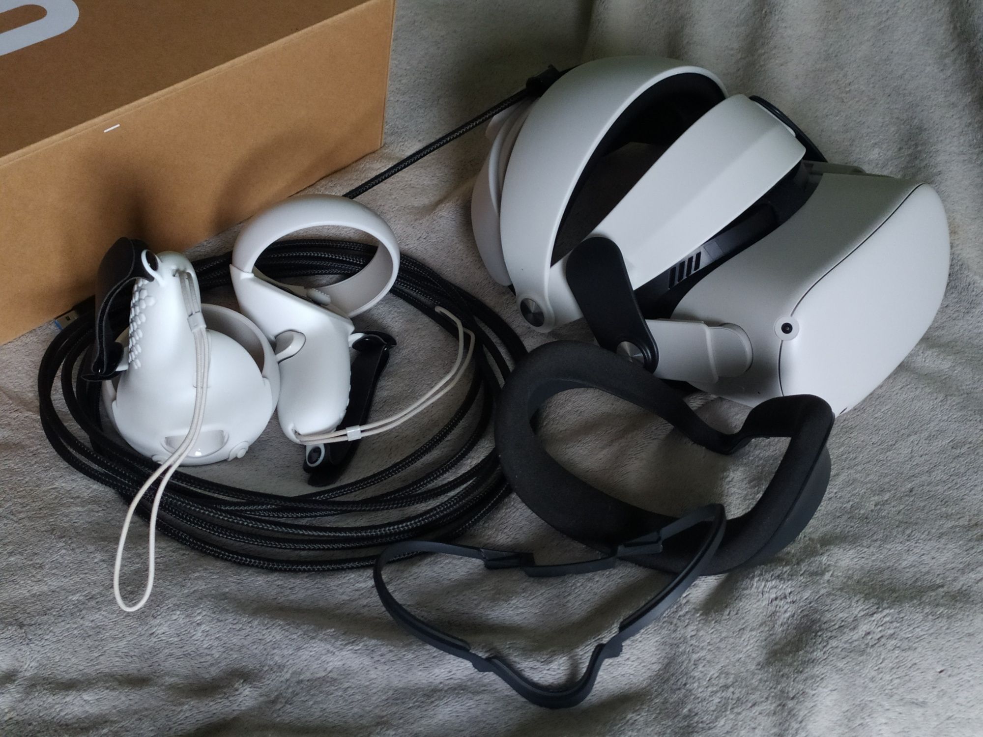 Oculus quest 2 256gb (ідеал + комплект) (meta quest 2)