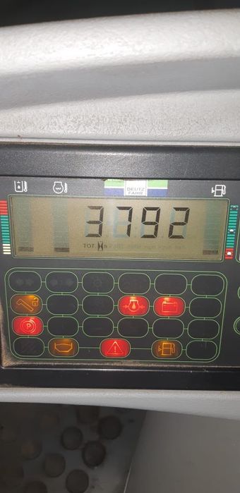 Комбайн Deutz-Fahr 6090 HTS