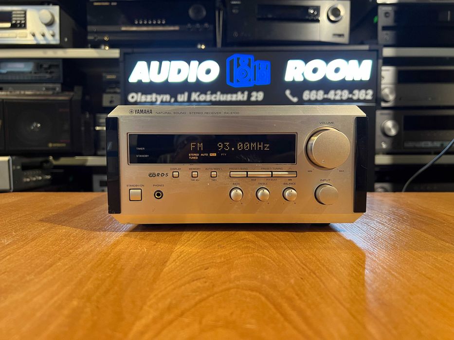 Wieża Yamaha PianoCraft RX-E100 Audio Room