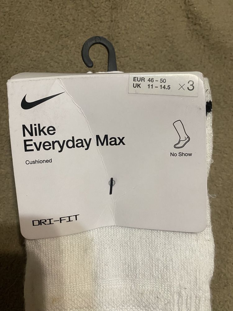 Новые носки белые и черные Nike большой размер