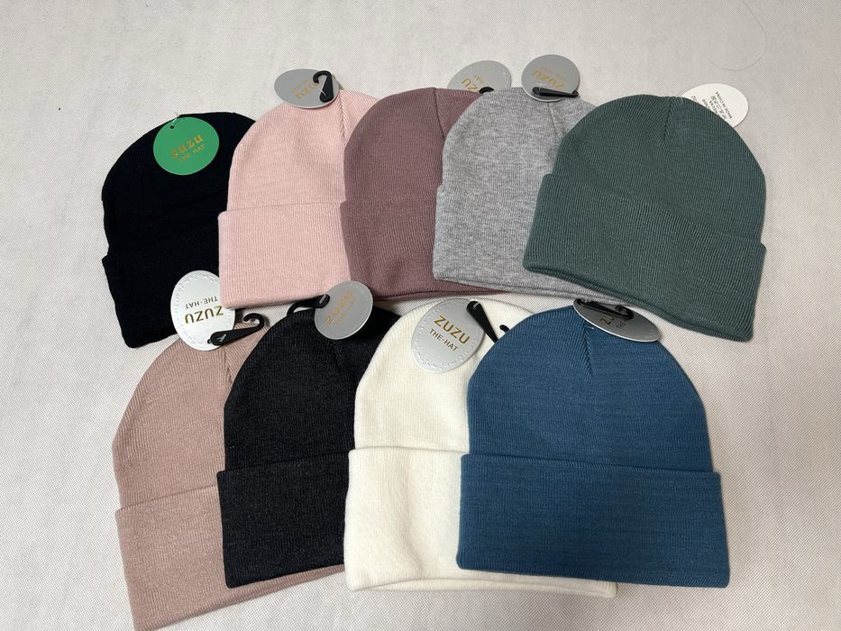 Czapka 50 % kaszmir 50 % welna miekka ciepla klasyczna unisex