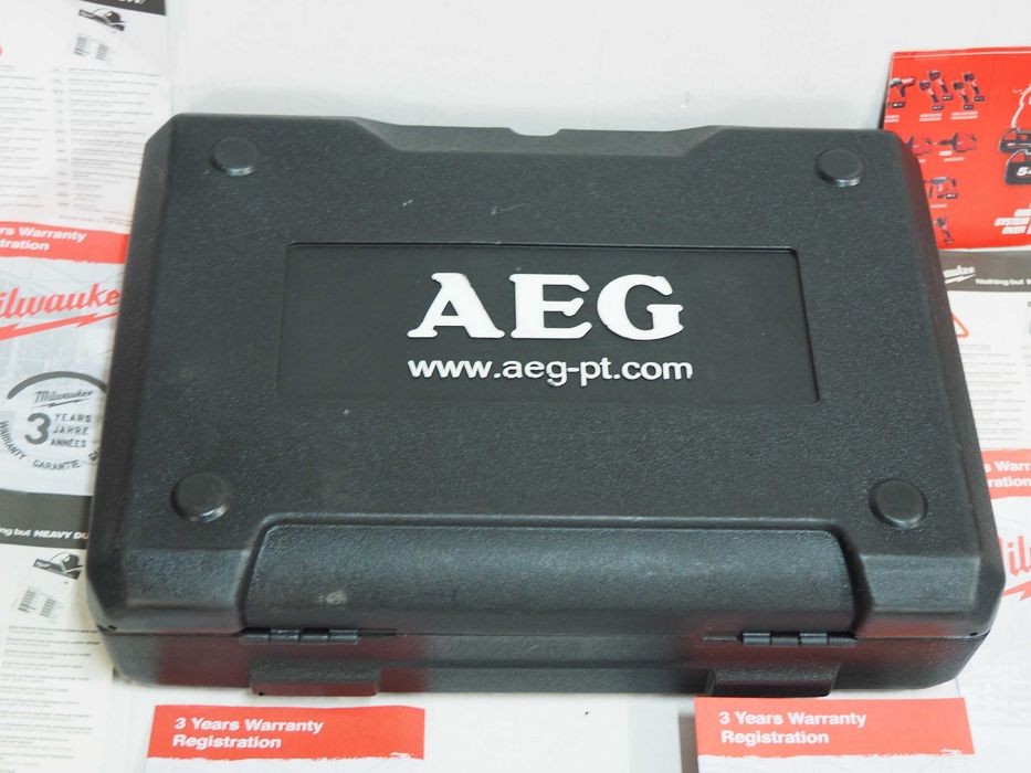 AEG HBS 1000 E walizka sdo szlifierka taśmowa skrzynka