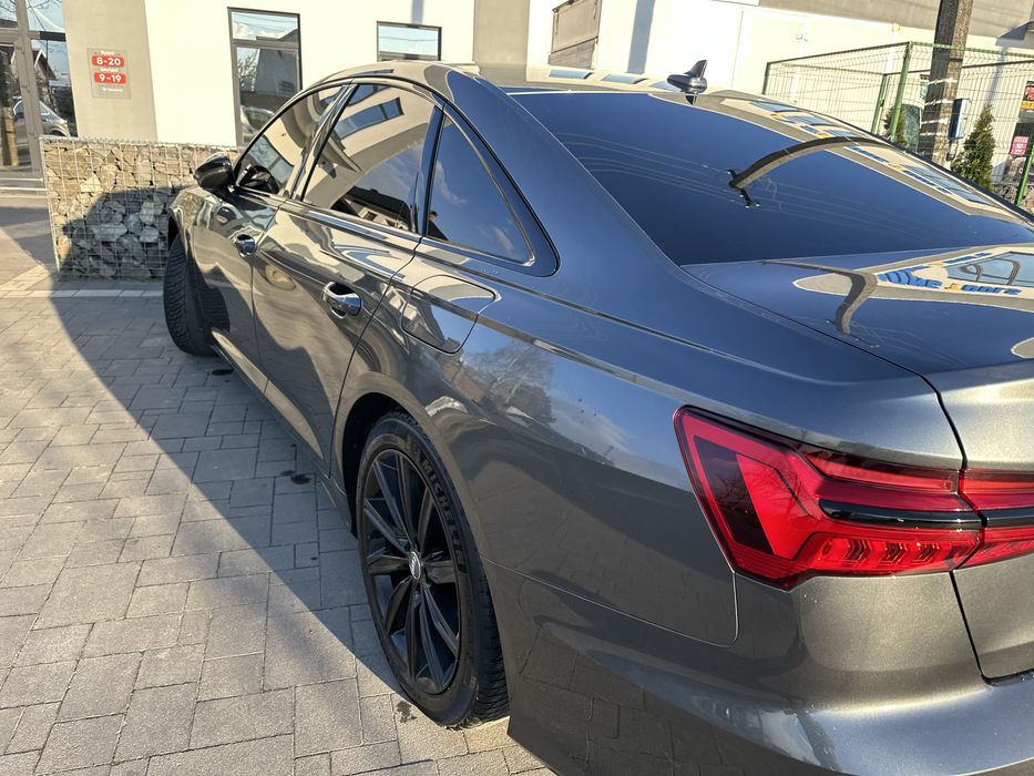 Audi a6 С8 - 367 л.с гібрид quattro