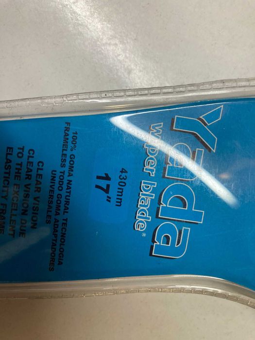 Escova Limpa Para-brisas (YADA)