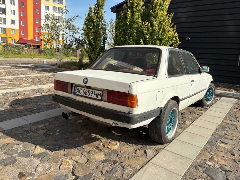 BMW e30 купе m20b20