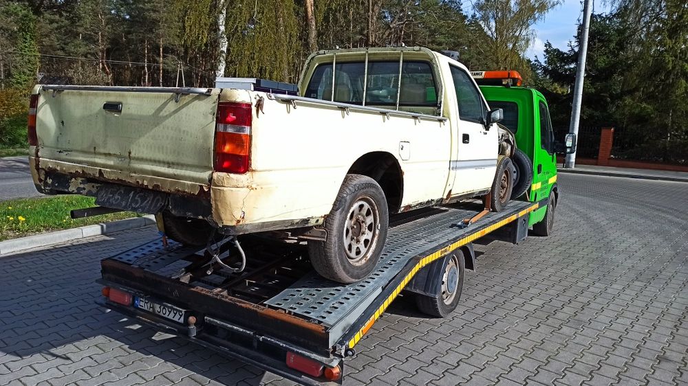 Auto Laweta  * Tanio * Przewóz Aut *