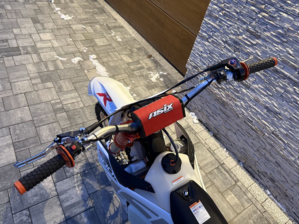 /RATY/cross ASIX XR99 300cm3 ,wysyłka