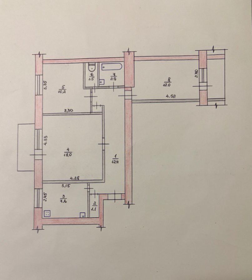 Продається 3 кімнатна квартира в центрі міста