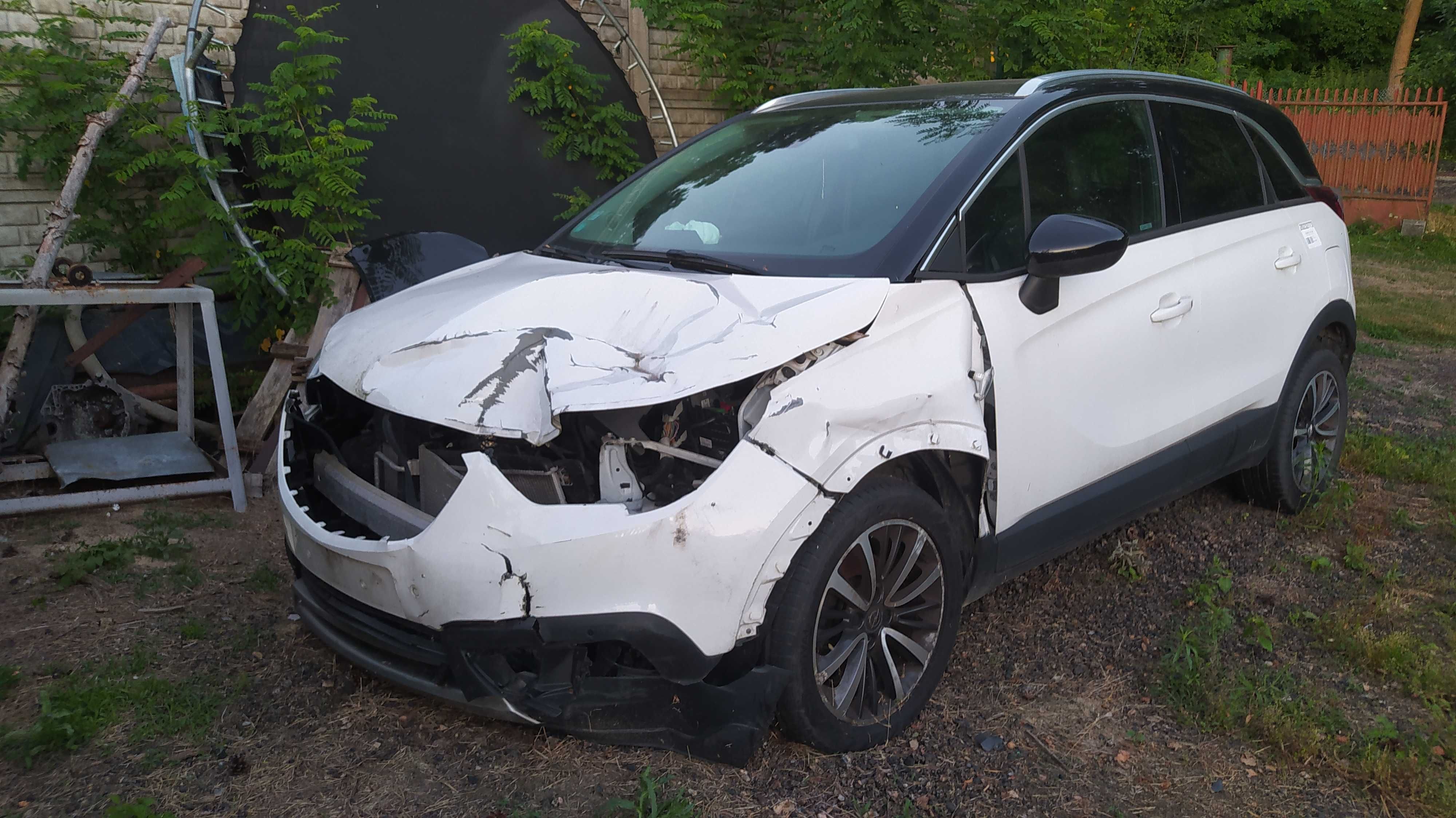 Crossland X 2017, panorama, kamera, jezdzacy