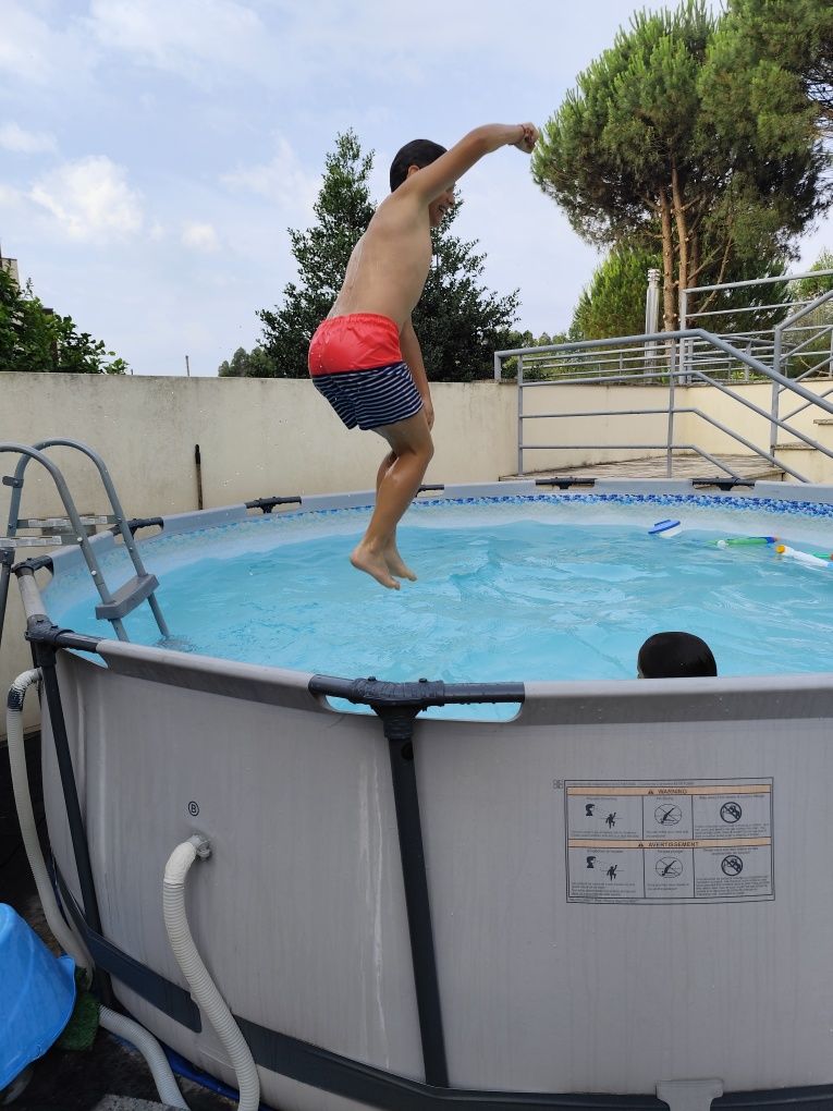 Piscina redonda 366×100 usada
