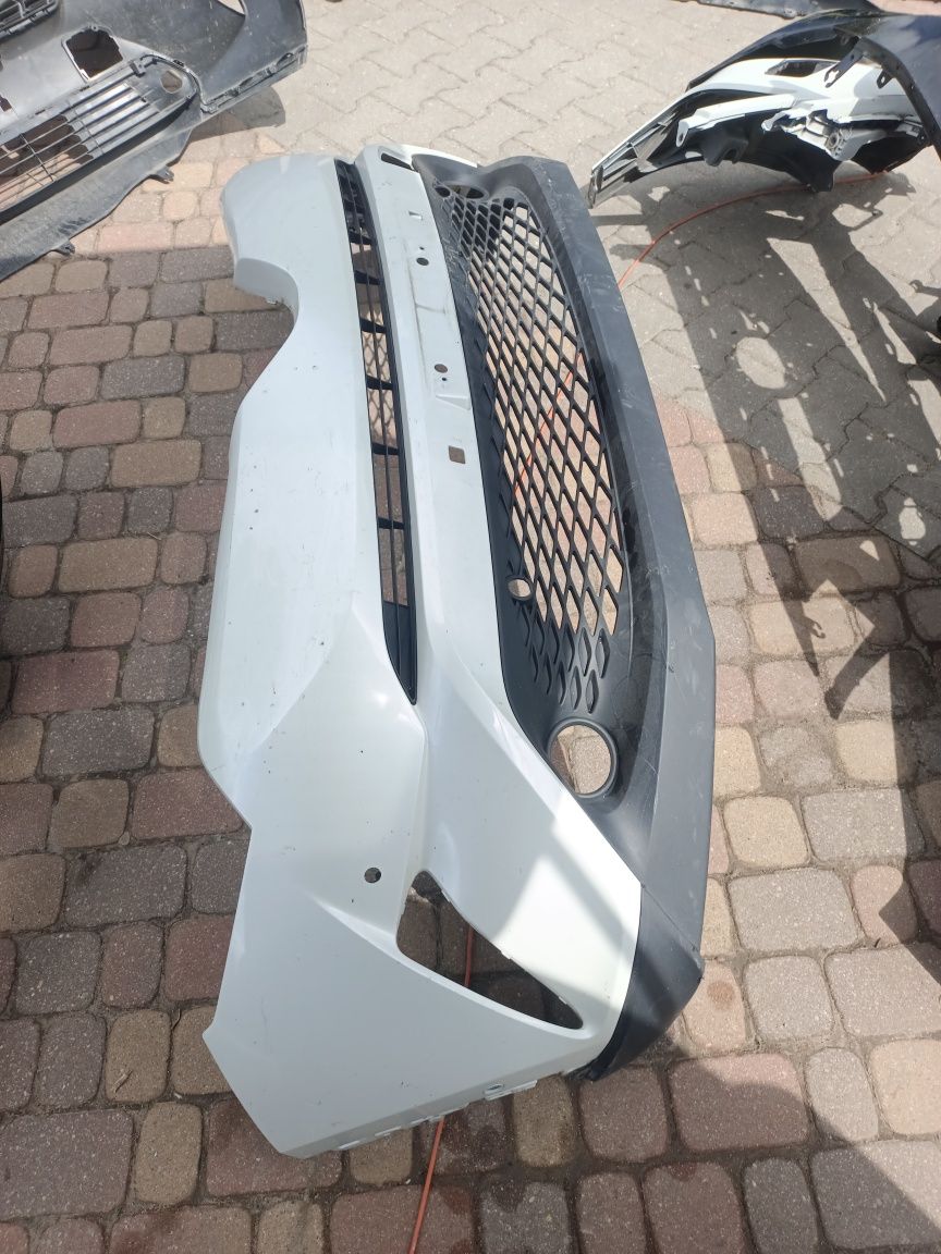 Toyota c-hr zderzak przedni przód