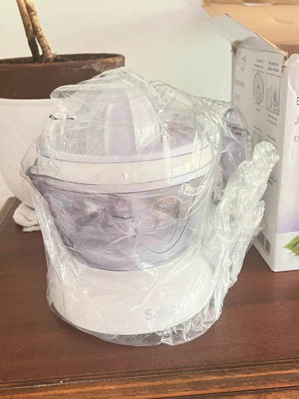 Espremedor de Citrinos Savoyd  Branco Novo