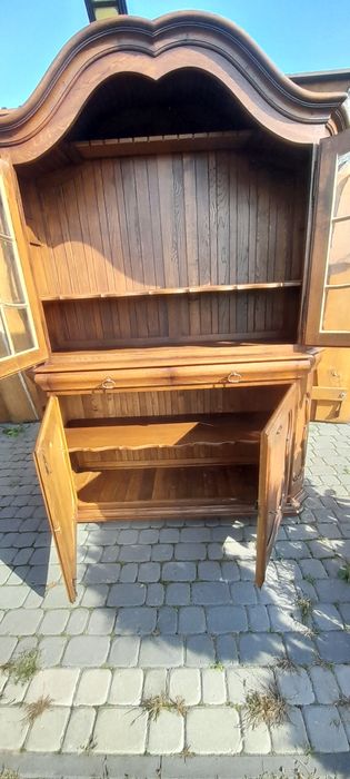 Kredens   dębowy