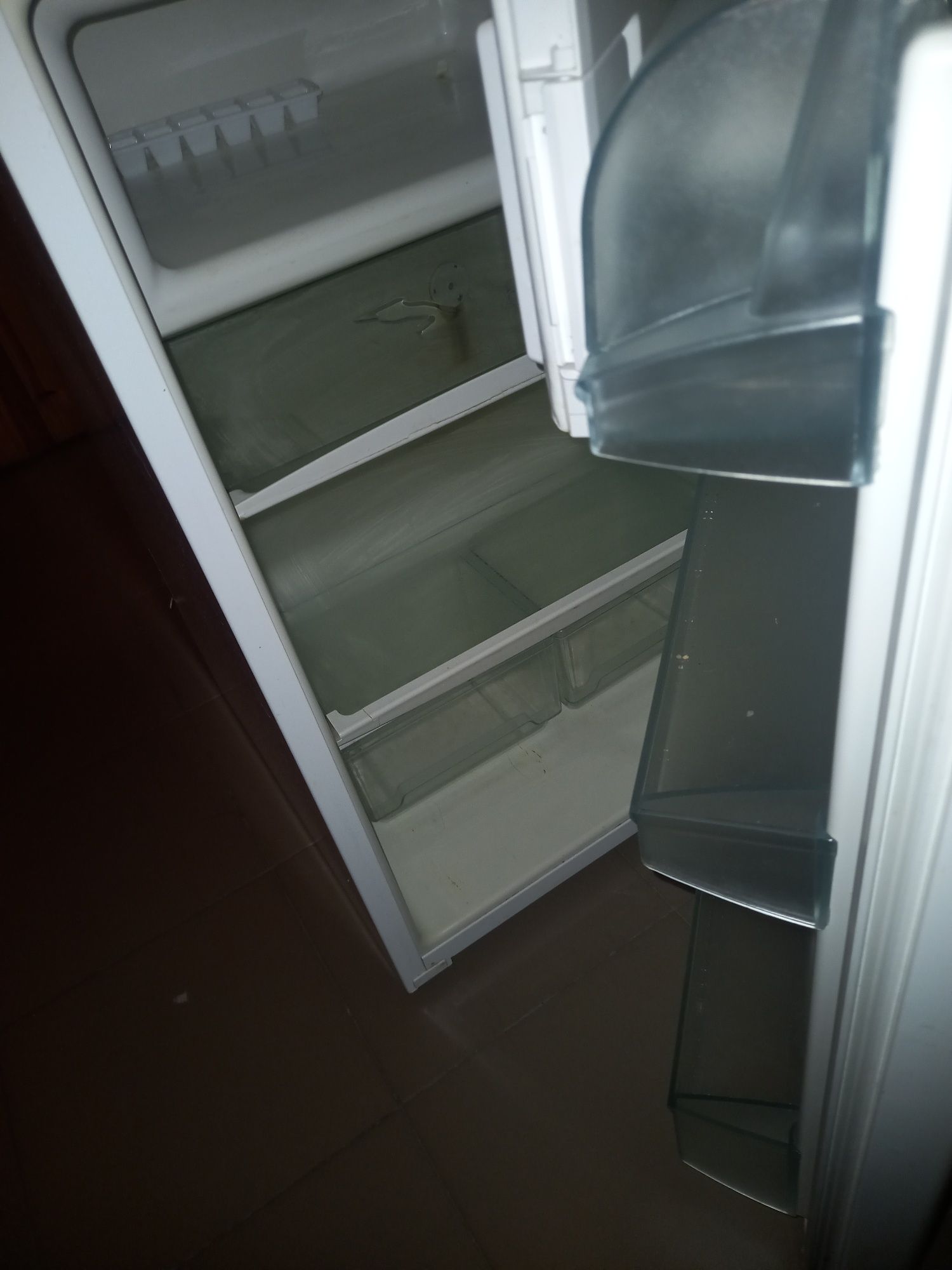 Продам холодильник Лібхер Комфорт