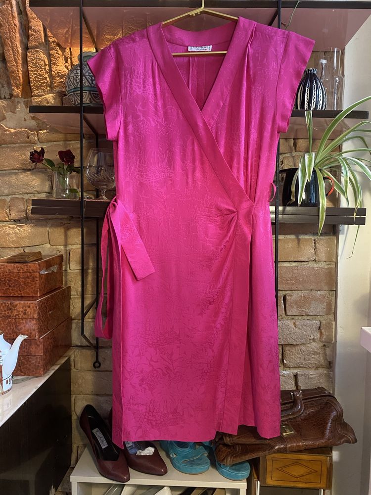 Sukienka z jedwabiu Ives Saint laurent/ vintage