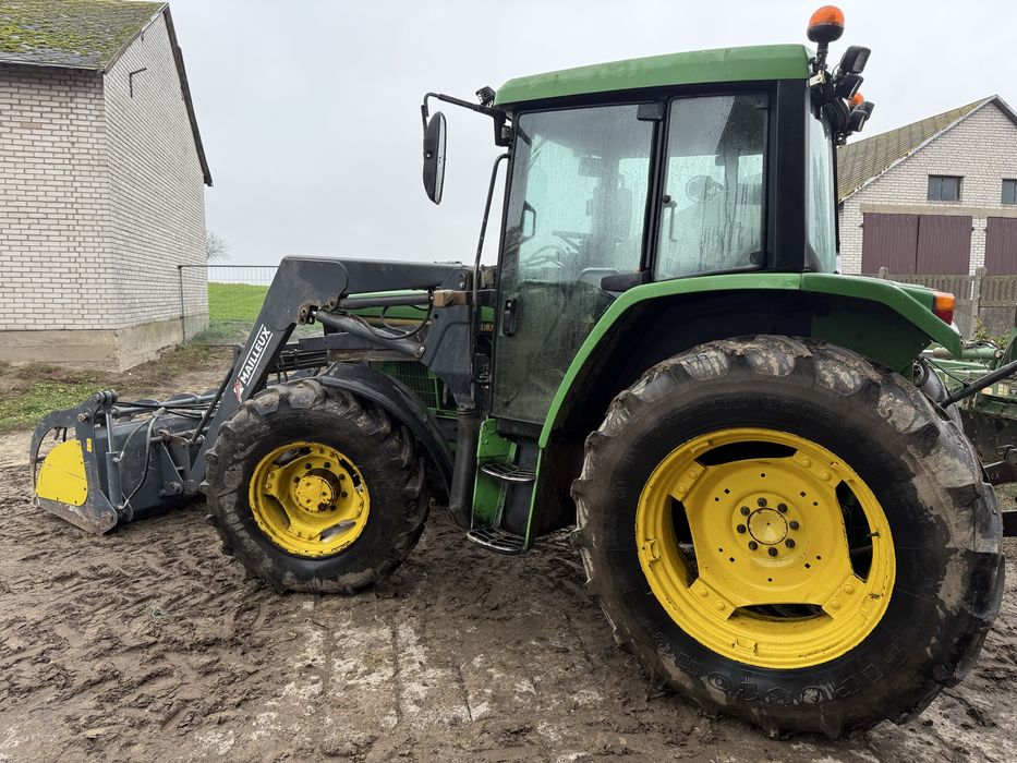 John deere 6100 rewers przy kierownicy