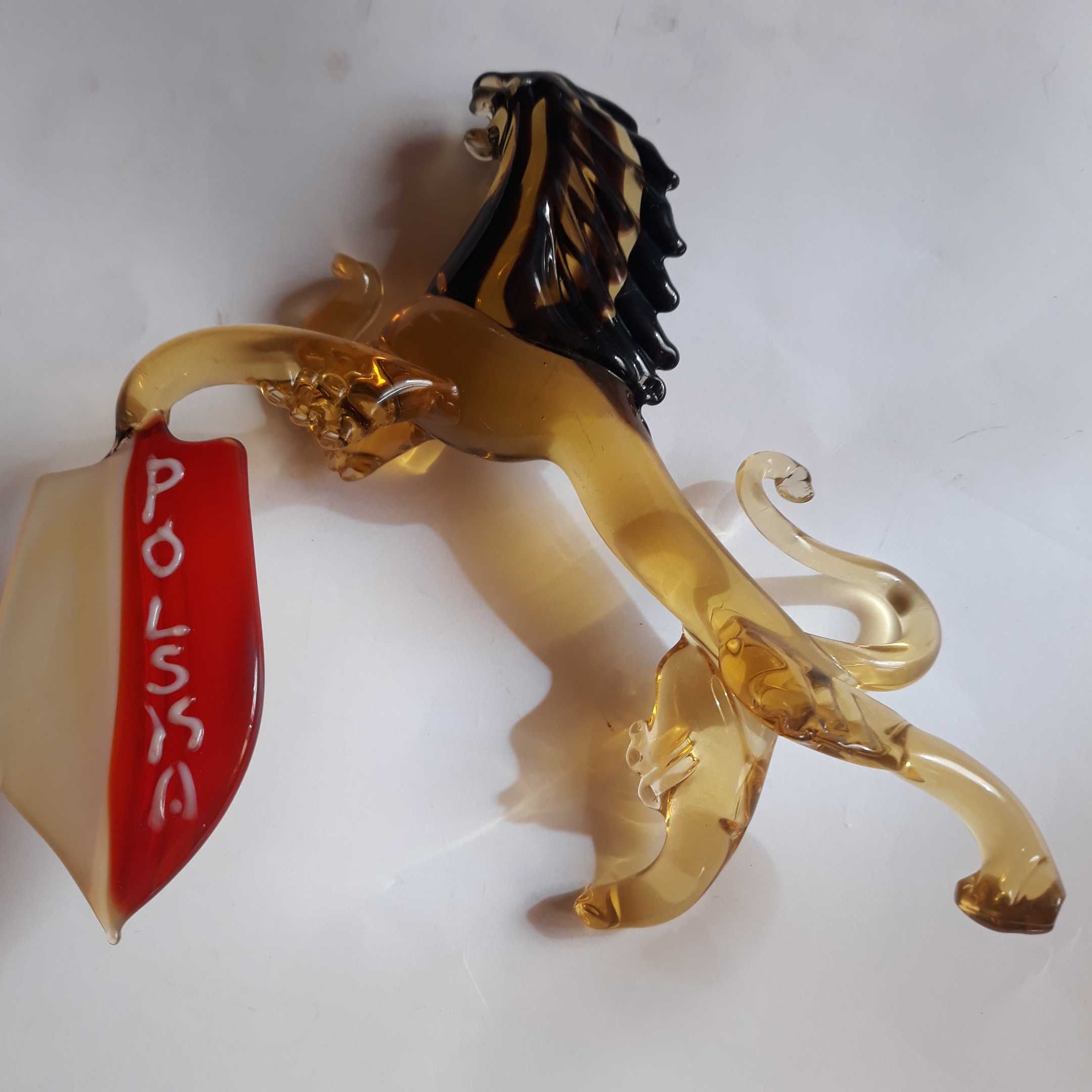 figurka.    szklana