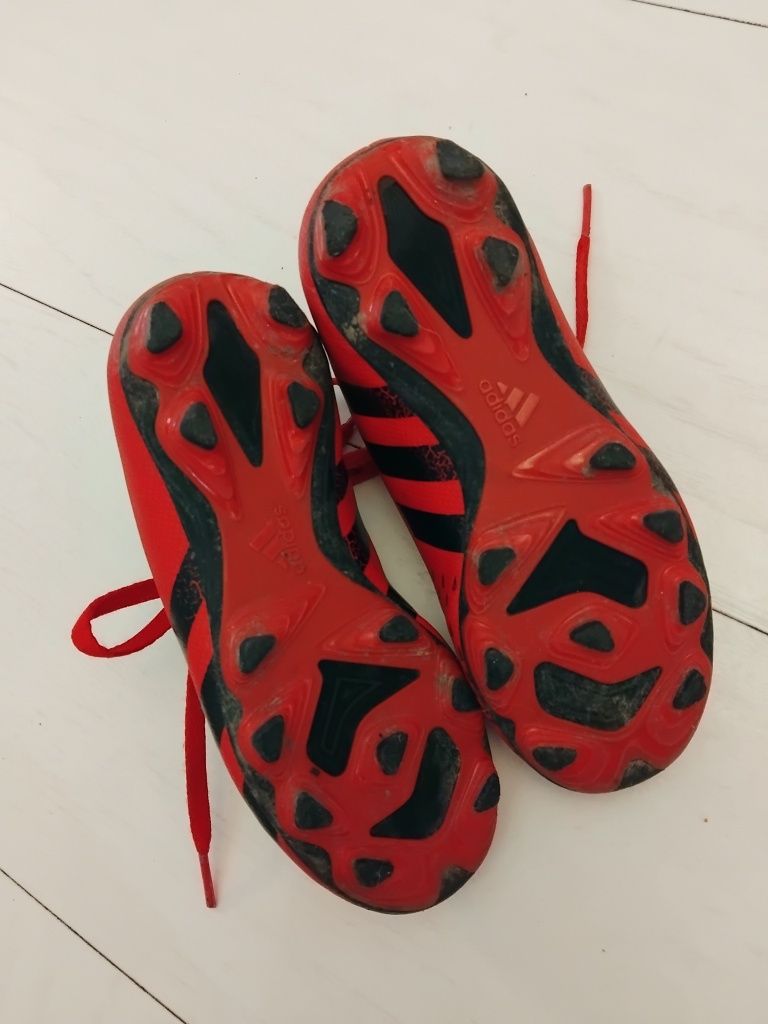 Korki dziecięce r. 27 Adidas Predator czerwone 17,5cm