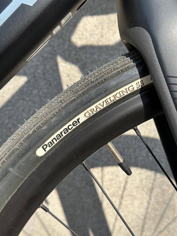 Gravel elektryczny Orbea Gain D20 M Black - titanium Mahle + PowerMore