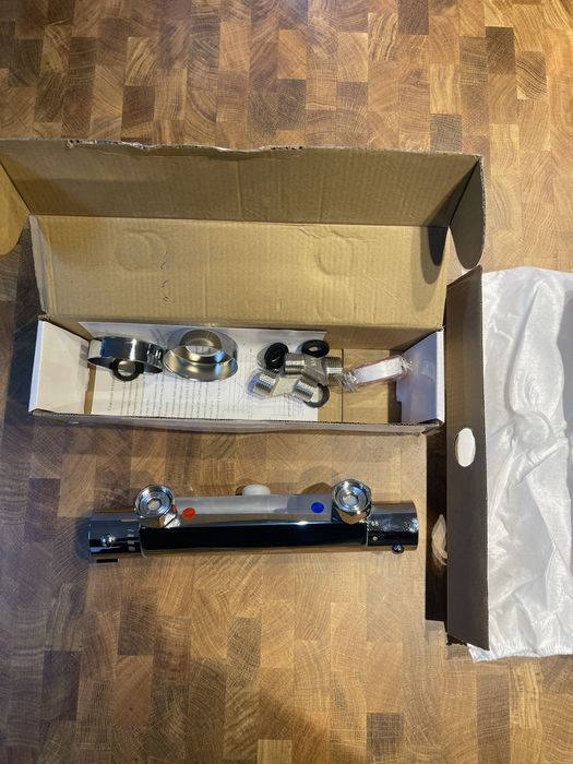 Torneira wc  duche, classica, nucleo de valvula prateada