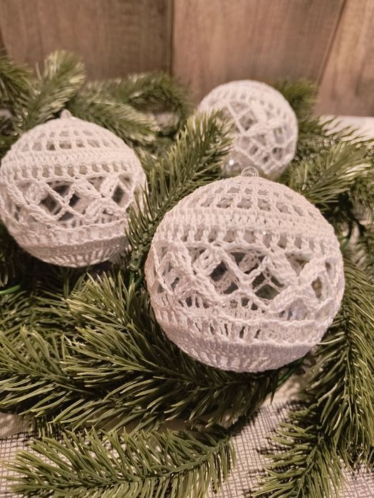 Bombki na akrylu , 6 sztuk