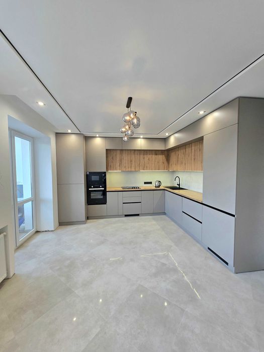 Оренда 3к. квартири вул. Залізнична. Новобудова. ПЕРША ЗДАЧА.